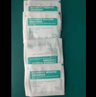 Non Sterile Gauze Adhesive Wound Dressings Non Woven 6x7